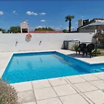 Posada De Los Lirios